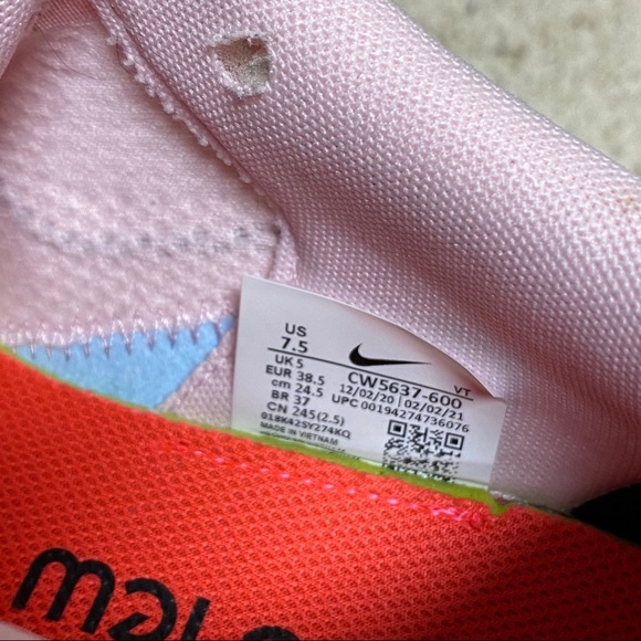 Nike Renew Women’s Running shoe Sz. 7.5 - Picture 7 of 8